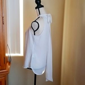 Tie neck sleeveless dress shirt